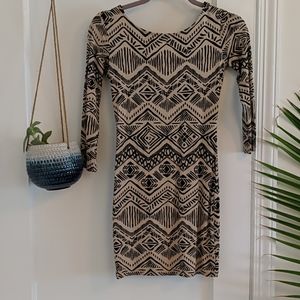 Tribal printed 3/4 sleeve mini